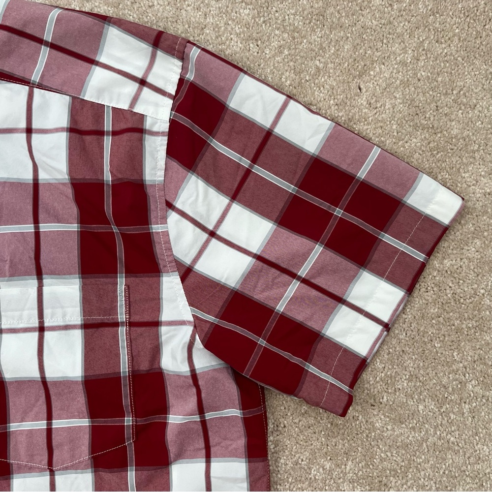 Patagonia Shirt Large Burgundy Button Up Plaid Short Sleeve Preppy Outdoor Men - Picture 4 of 16